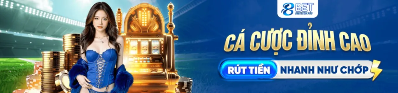 Sảnh casino sang trọng của K188 với ánh sáng xanh vàng và các trò chơi hấp dẫn